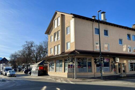 Kolbermoor , Ladenlokal, Gastronomie mieten oder kaufen