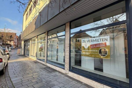 Zirndorf Hauptstraße, Ladenlokal, Gastronomie mieten oder kaufen