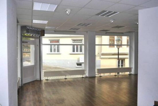 Arnstadt , Ladenlokal, Gastronomie mieten oder kaufen