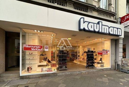 Düsseldorf , Ladenlokal, Gastronomie mieten oder kaufen