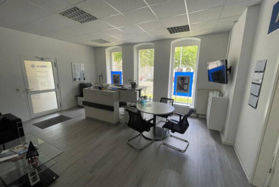 Erfurt Thälmannstraße, Ladenlokal, Gastronomie mieten oder kaufen