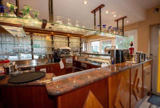 Wurster Nordseeküste Poststraße, Ladenlokal, Gastronomie mieten oder kaufen