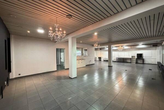 Göppingen , Ladenlokal, Gastronomie mieten oder kaufen