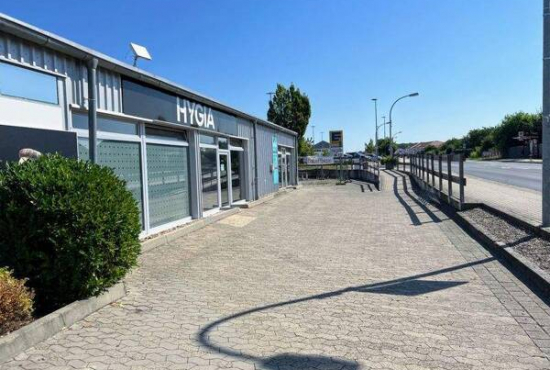 Schwülper Poststraße, Ladenlokal, Gastronomie mieten oder kaufen