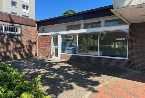 Oldenburg in Holstein Ostlandstraße, Ladenlokal, Gastronomie mieten oder kaufen