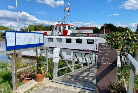 Oberndorf , Ladenlokal, Gastronomie mieten oder kaufen