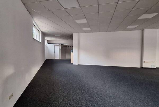 Jena Kahlaische Straße,, Ladenlokal, Gastronomie mieten oder kaufen