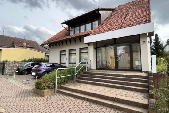 Wettin-Löbejün , Ladenlokal, Gastronomie mieten oder kaufen