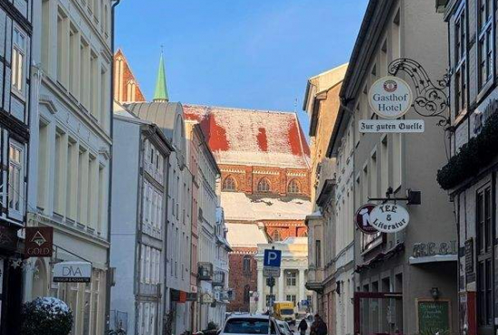 Schwerin , Ladenlokal, Gastronomie mieten oder kaufen