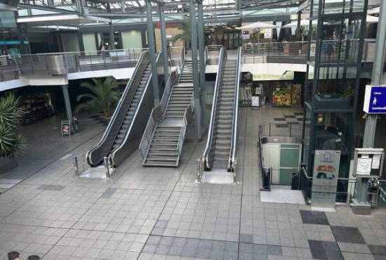 Leverkusen-Wiesdorf , Ladenlokal, Gastronomie mieten oder kaufen