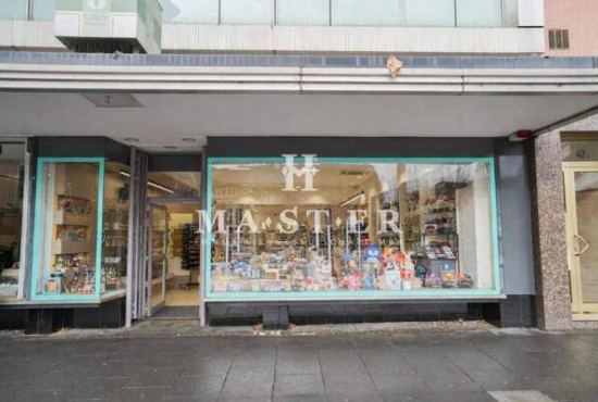 Frankfurt am Main , Ladenlokal, Gastronomie mieten oder kaufen