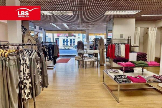 Langenfeld , Ladenlokal, Gastronomie mieten oder kaufen