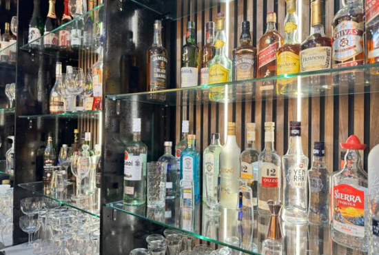 Berlin Albrechtstraße, Ladenlokal, Gastronomie mieten oder kaufen