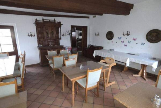 Zeitz Neumarkt, Ladenlokal, Gastronomie mieten oder kaufen