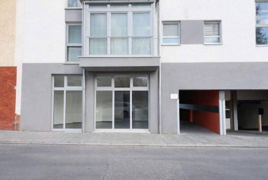 Nürnberg , Ladenlokal, Gastronomie mieten oder kaufen