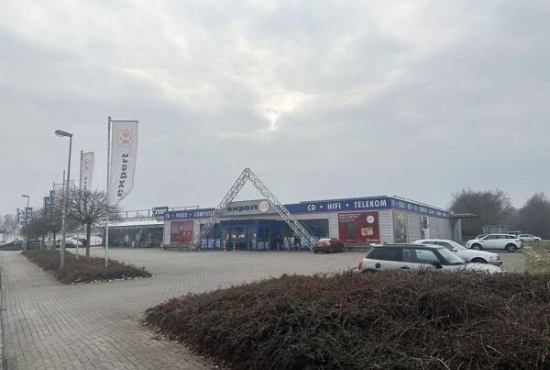 Nordenham An der Sielbrücke, Ladenlokal, Gastronomie mieten oder kaufen