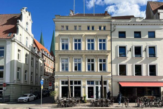 Lübeck , Ladenlokal, Gastronomie mieten oder kaufen