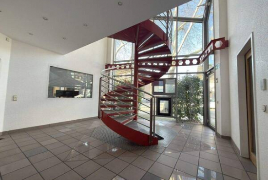 Oberhausen , Ladenlokal, Gastronomie mieten oder kaufen