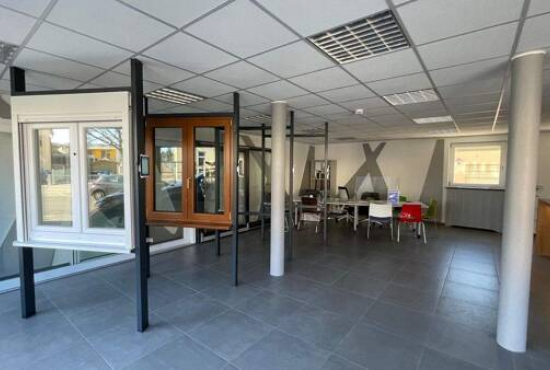 Nürnberg Lindenplatz, Ladenlokal, Gastronomie mieten oder kaufen