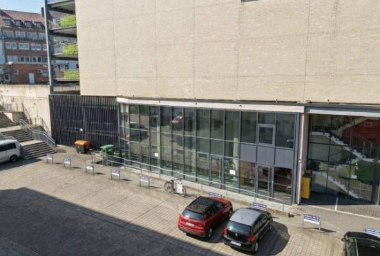 Lübeck , Ladenlokal, Gastronomie mieten oder kaufen