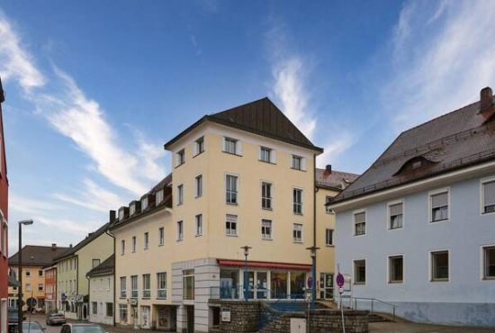 Bogen , Ladenlokal, Gastronomie mieten oder kaufen