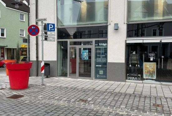 Schwandorf Bahnhofstr., Ladenlokal, Gastronomie mieten oder kaufen