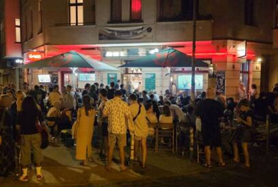 Friedrichshain-Kreuzberg , Ladenlokal, Gastronomie mieten oder kaufen