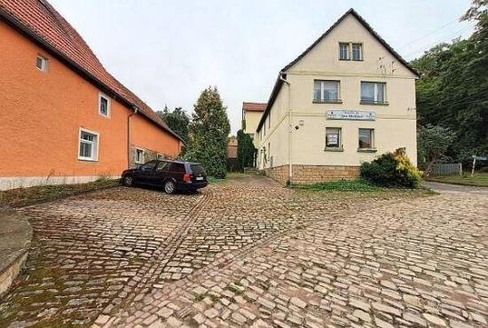 Wiehe Dorfstraße, Ladenlokal, Gastronomie mieten oder kaufen