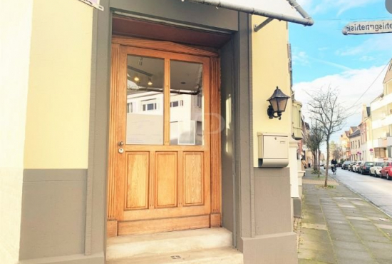 Troisdorf , Ladenlokal, Gastronomie mieten oder kaufen