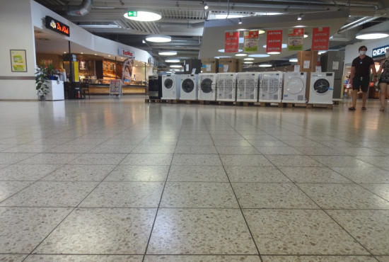 Einkaufszentrum ✩ Marktkauf-Center Wismar, Pop-Up Store Fläche