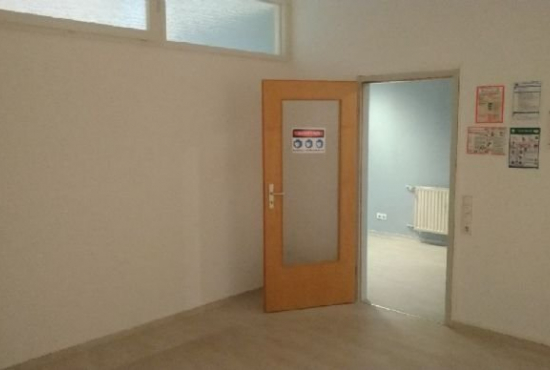 Remscheid , Ladenlokal, Gastronomie mieten oder kaufen