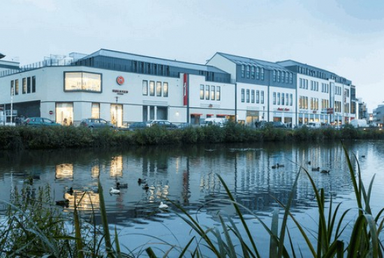 Einkaufszentrum, Typ Shopping-Center ✩ Holsten-Galerie in Neumünster