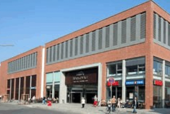 Einkaufszentrum, Typ Passage ✩ Marktplatz Galerie Bramfeld in Hamburg