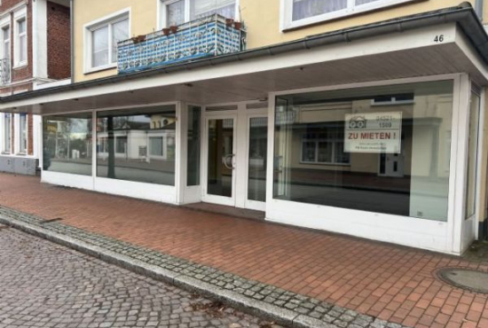 Malente , Ladenlokal, Gastronomie mieten oder kaufen