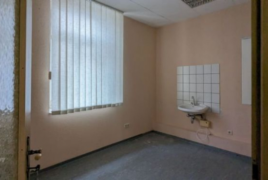 Hoyerswerda Dresdener Straße, Ladenlokal, Gastronomie mieten oder kaufen