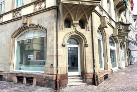 Baden-Baden , Ladenlokal, Gastronomie mieten oder kaufen
