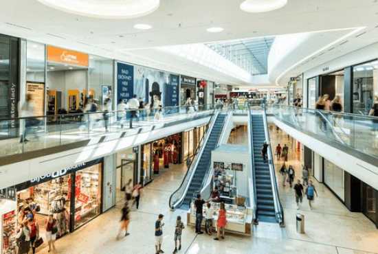 Einkaufszentrum, Typ Shopping-Center ✩ Glacis-Galerie in Neu-Ulm