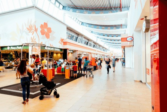 Einkaufszentrum, Typ Shopping-Center ✩ Flora-Park in Magdeburg