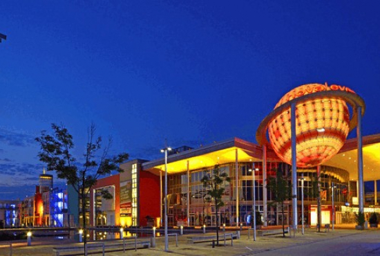 Einkaufszentrum, Typ Shopping-Center ✩ NOVA EVENTIS in Günthersdorf