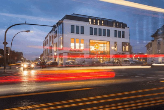 Einkaufszentrum, Typ Shopping-Center ✩ Holsten-Galerie in Neumünster