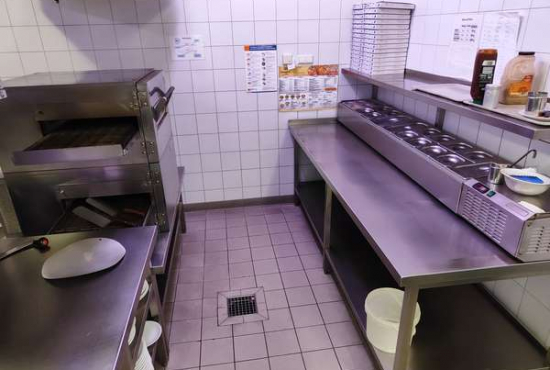 Ellwangen-Neunheim , Ladenlokal, Gastronomie mieten oder kaufen