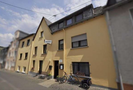 Ürzig , Ladenlokal, Gastronomie mieten oder kaufen