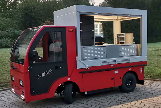 Verkaufwagen, Foodtruck: PEFRA Elektro-Verkaufsfahrzeug (Außensteher) - shopunits.de