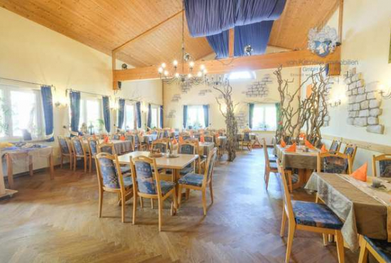Höchstadt , Ladenlokal, Gastronomie mieten oder kaufen