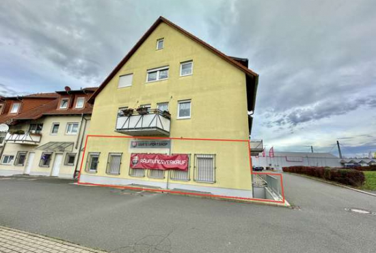 Pößneck Naßäckerstraße, Ladenlokal, Gastronomie mieten oder kaufen