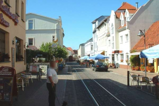 Bad Doberan Mollistraße, Ladenlokal, Gastronomie mieten oder kaufen